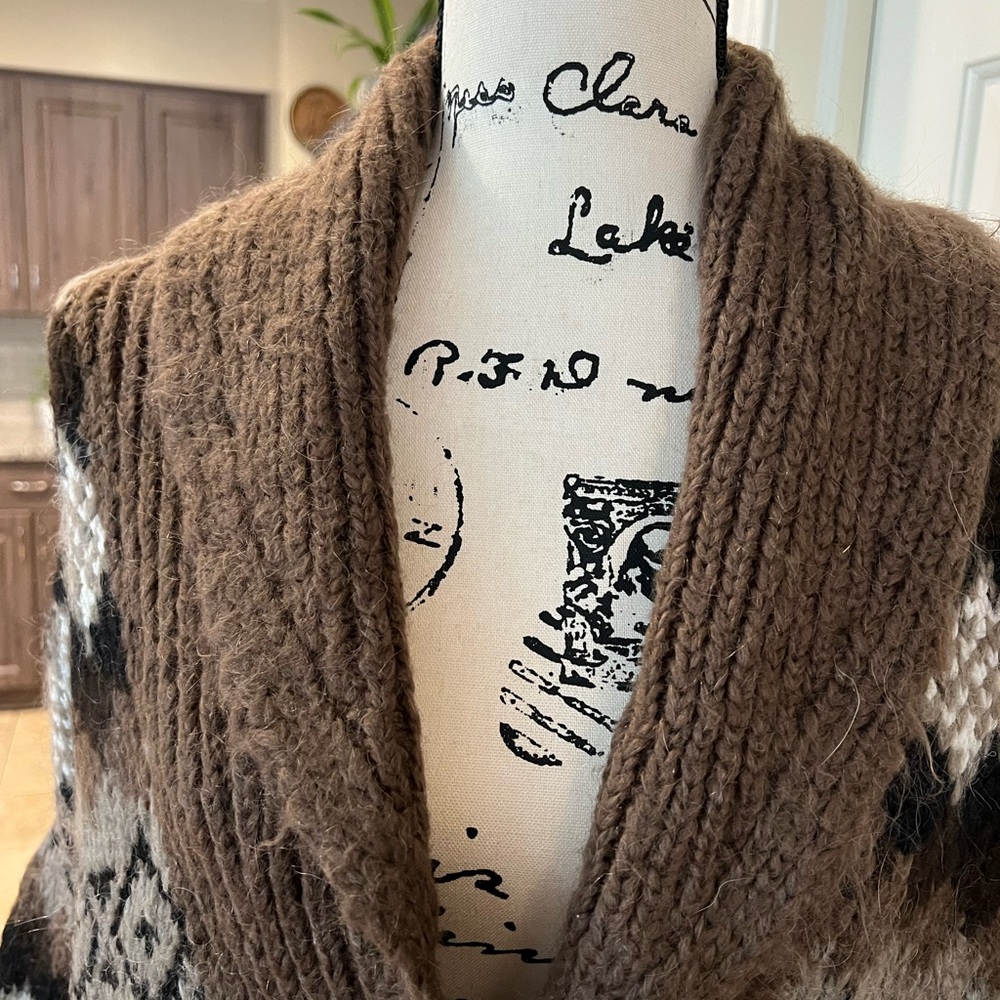 Perfect For Fall. - image 4